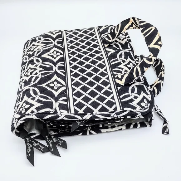 Vera Bradley Hanging Organizer "Concerto" Toiletry Bag - Picture 2 of 13